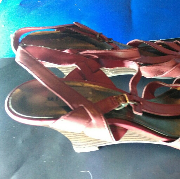 Shoes - Picture 3 of 3